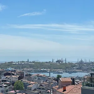 3* Ξενοδοχείο Next2