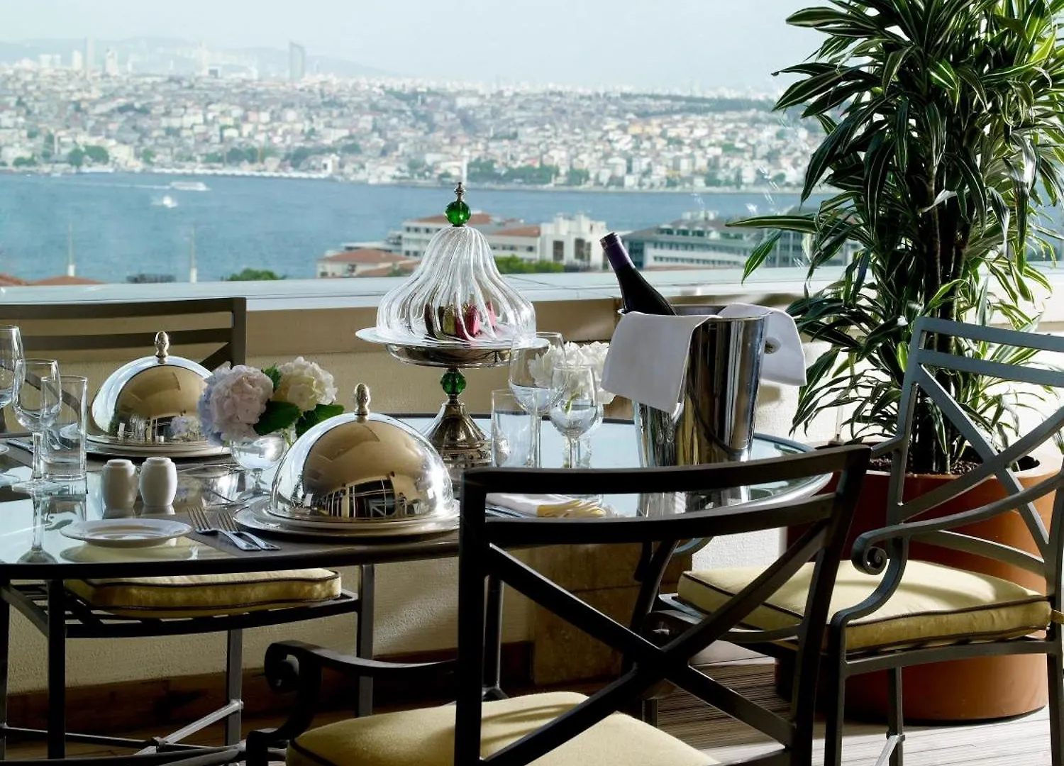 Hotel Divan Istanbul
